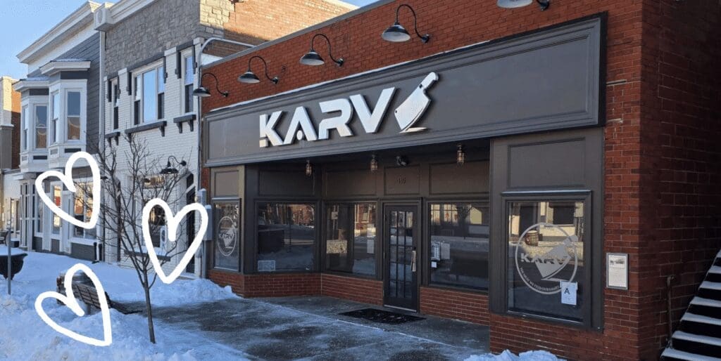 Craft cocktails and drinks served at KARV Meats during Valentine’s Day dinner service. The drink menu pairs perfectly with the restaurant’s premium meat-focused dishes.